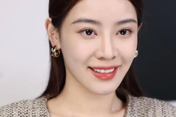 风水角度什么眉毛最好看最招财：长眉