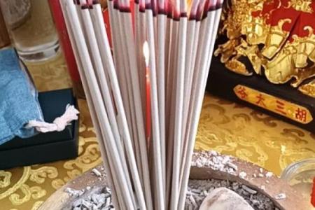 烧香算命准吗