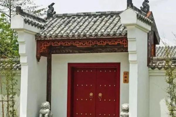 门前的风水_自己家门口装灯好不好